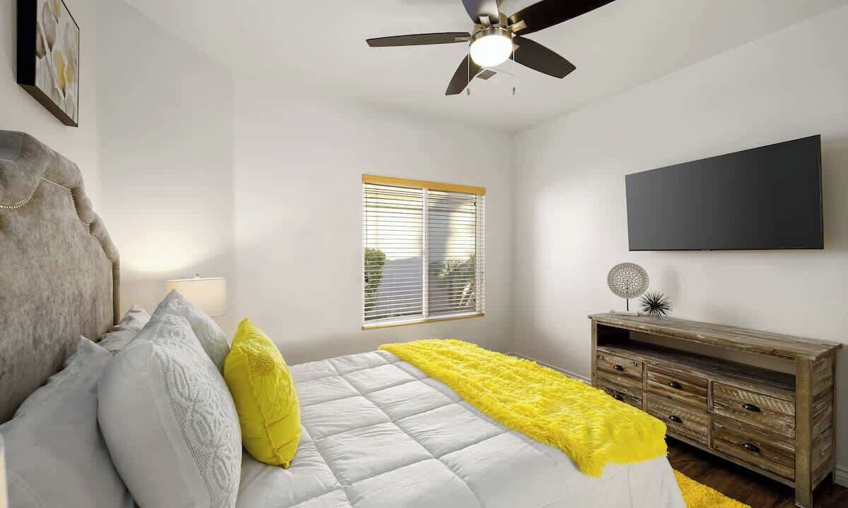 Photo of Bedroom in La Quinta