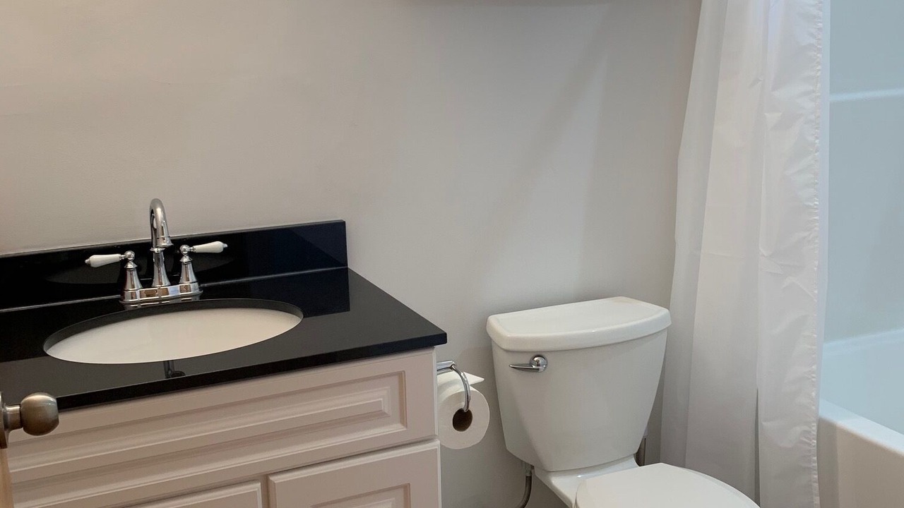 Photo of Bathroom in Ucluelet