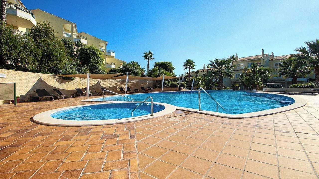 Photo of Outdoor in Estombar