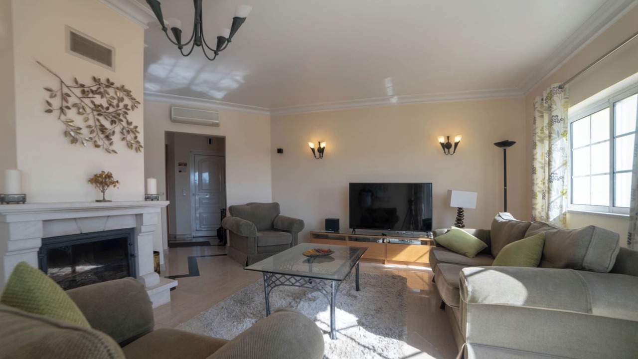Photo of Livingroom in Estombar