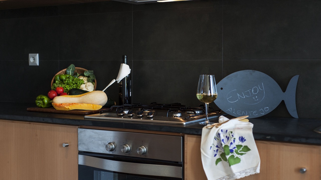 Photo of Kitchen in Almodovar e Graca dos Padroes