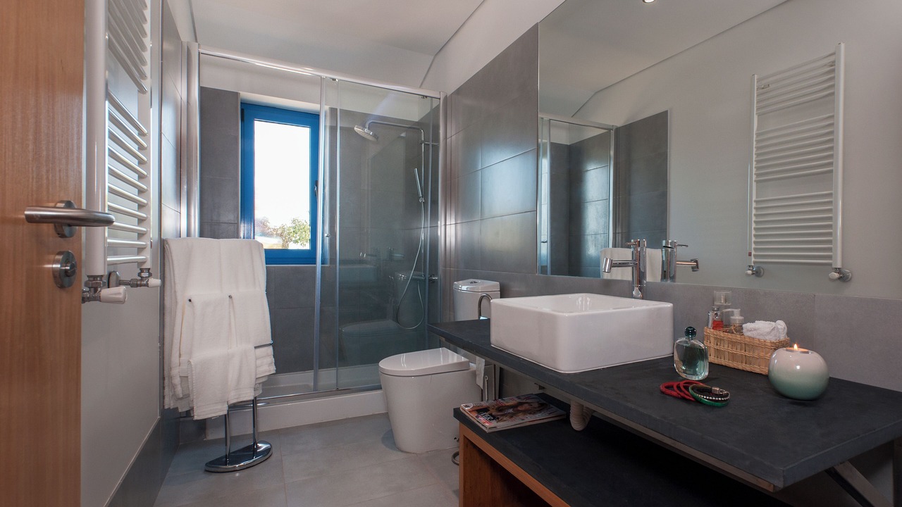 Photo of Bathroom in Almodovar e Graca dos Padroes
