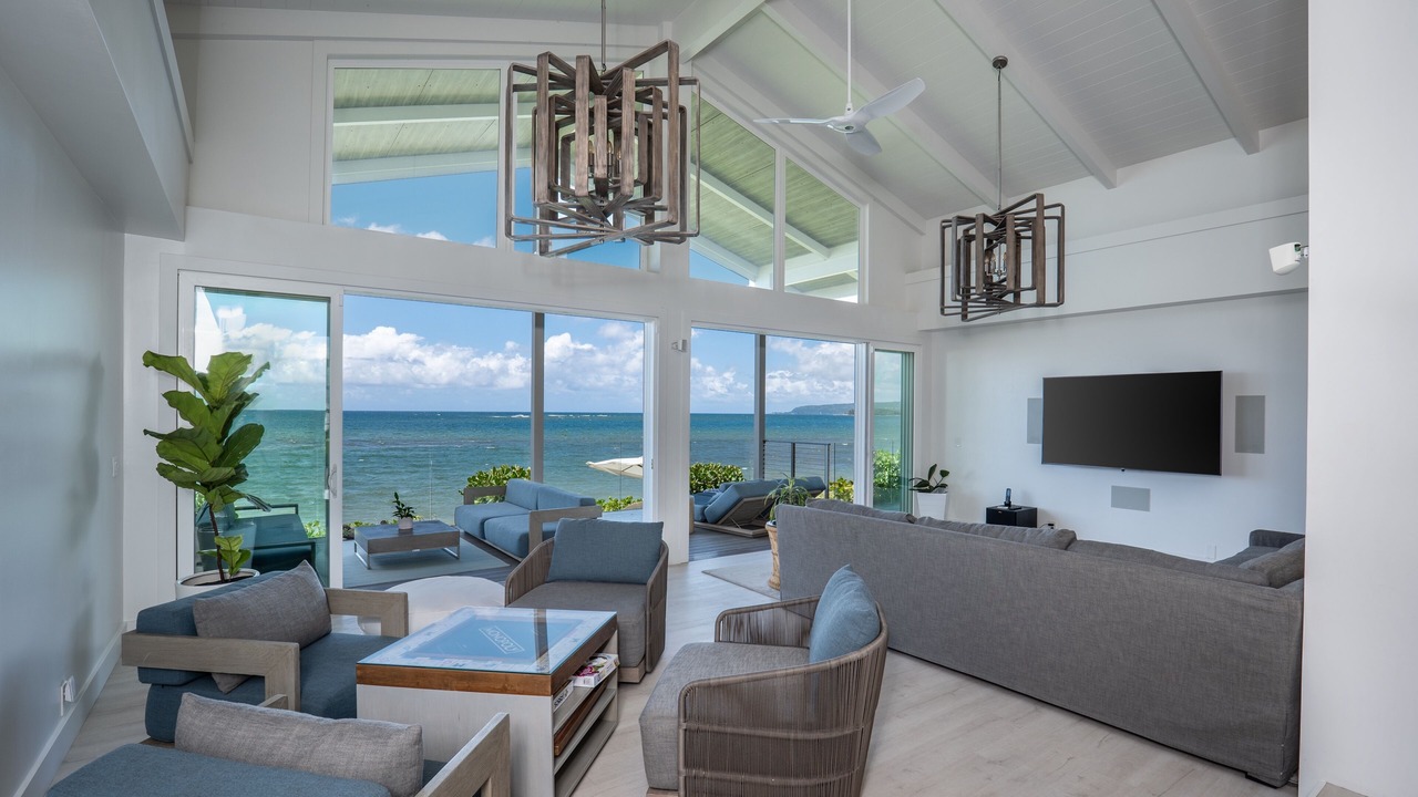 Photo of Livingroom in Waialua