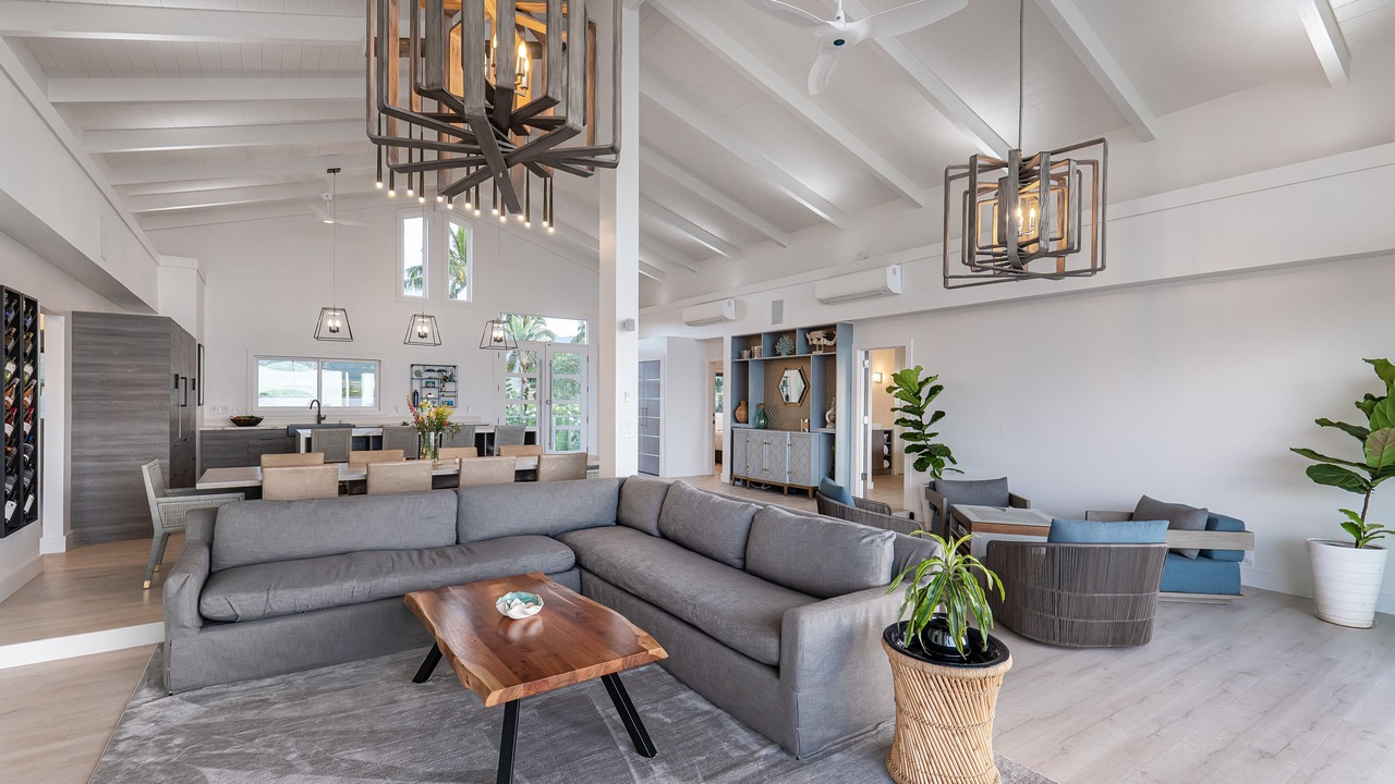 Photo of Livingroom in Waialua