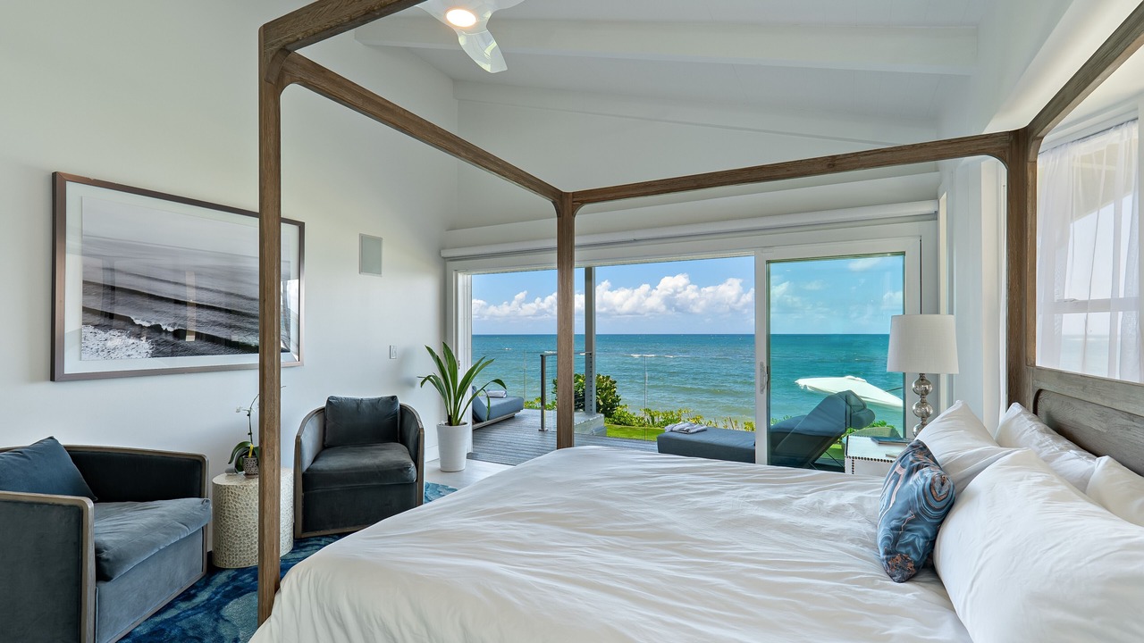 Photo of Bedroom in Waialua