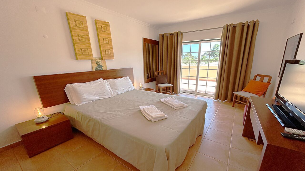 Photo of Bedroom in Albardeira