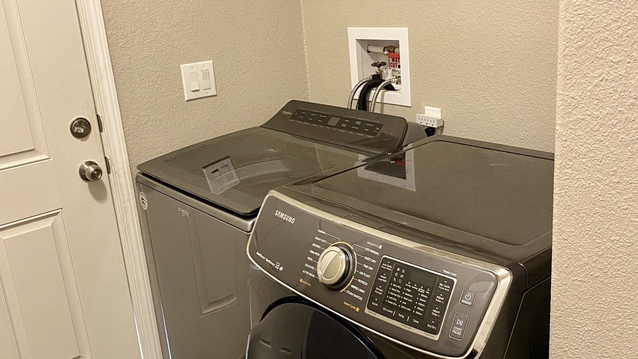 Photo of Bedroom in Cienega Springs