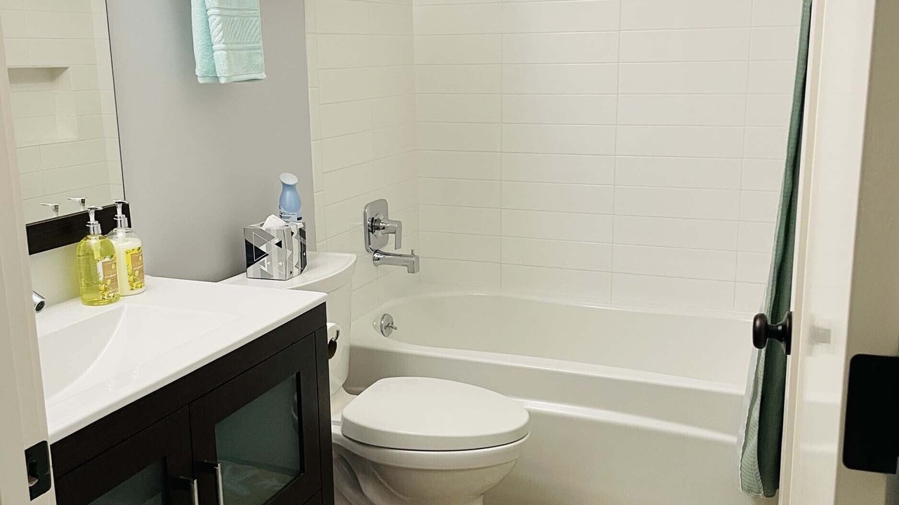 Photo of Bathroom in Carpinteria