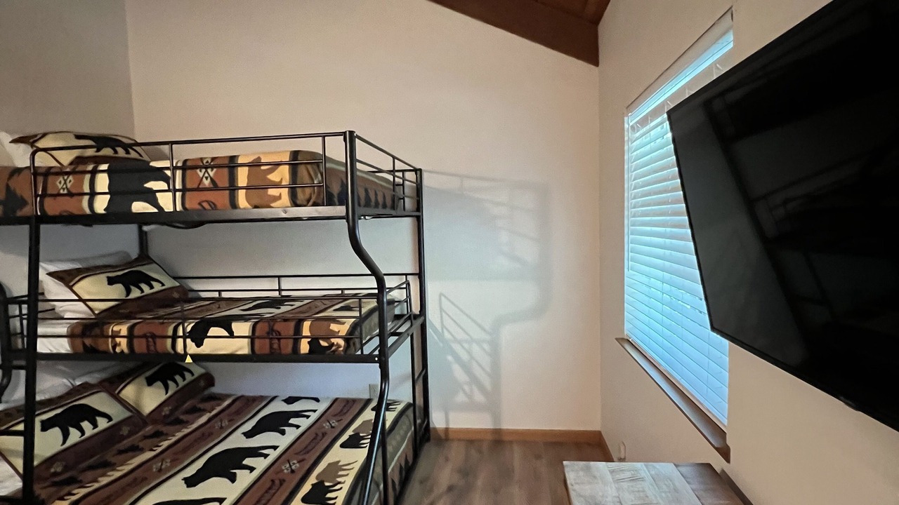 Photo of Bedroom in North Fork