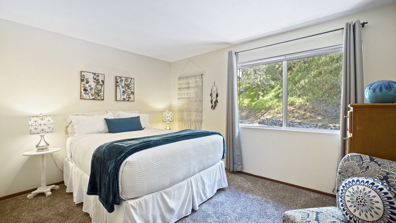 Photo of Bedroom in Three Rivers