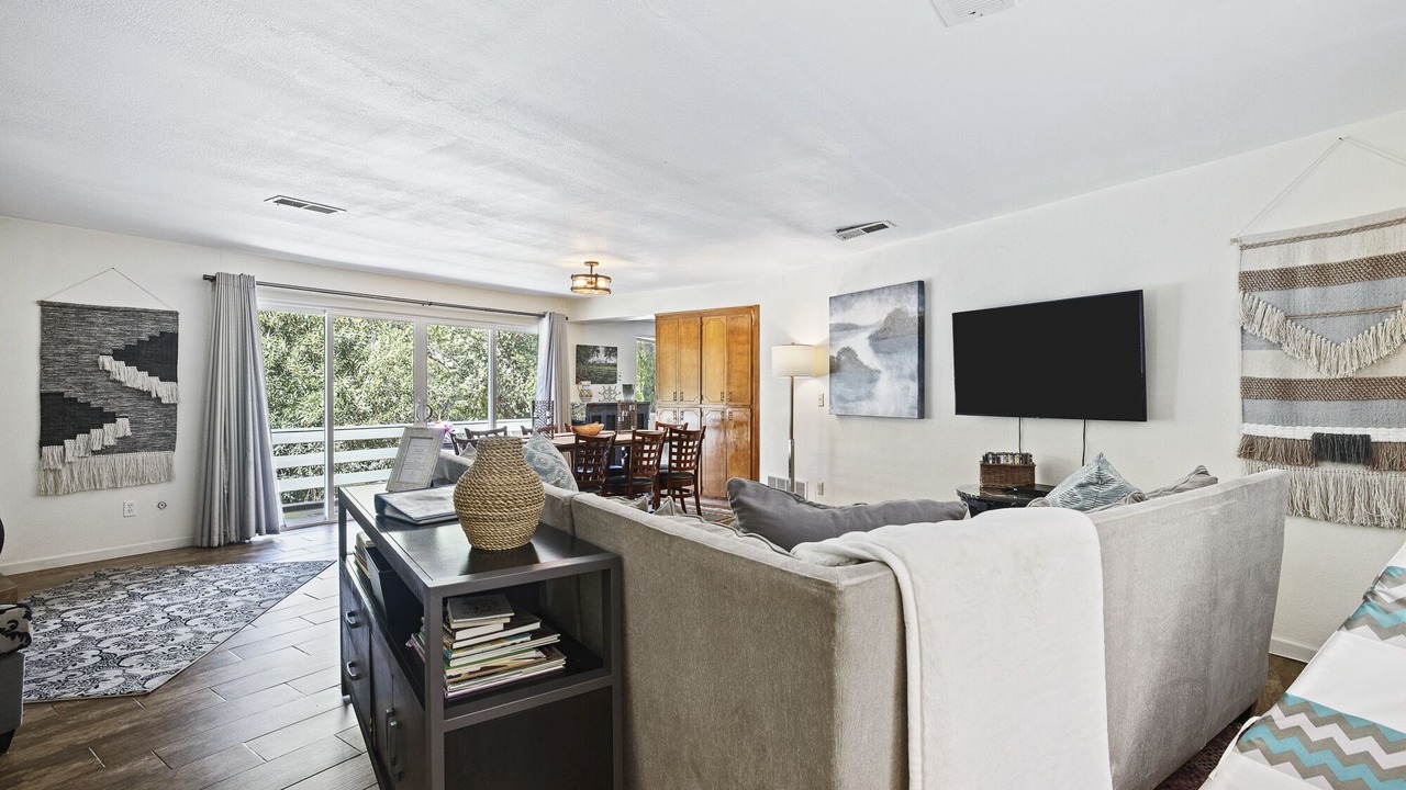 Photo of Livingroom in Three Rivers