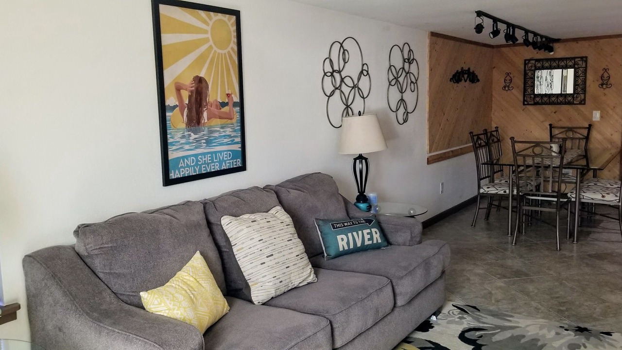 Photo of Livingroom in Bluewater