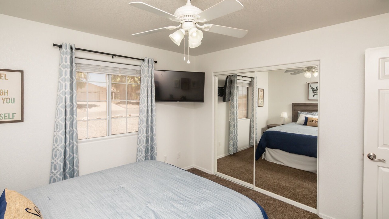 Photo of Bedroom in Lake Havasu City