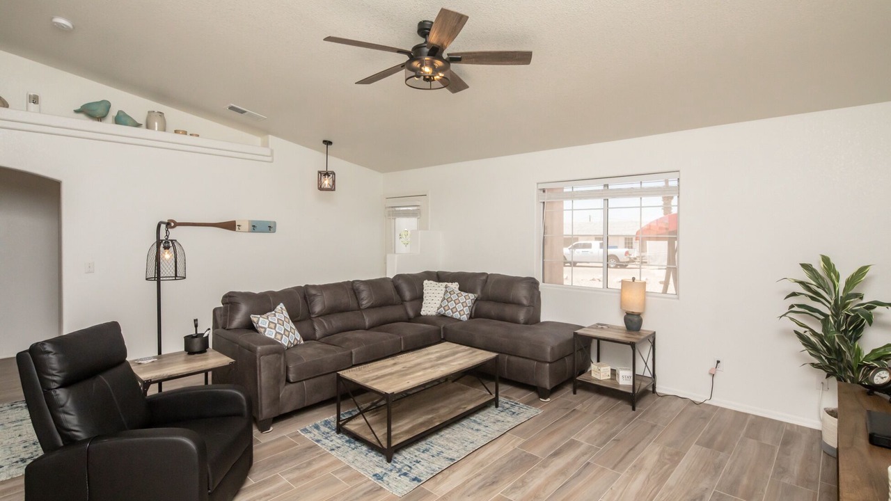 Photo of Livingroom in Lake Havasu City