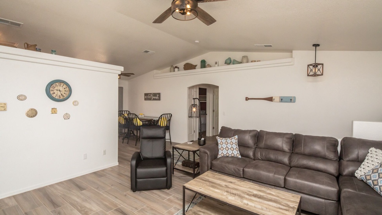 Photo of Livingroom in Lake Havasu City