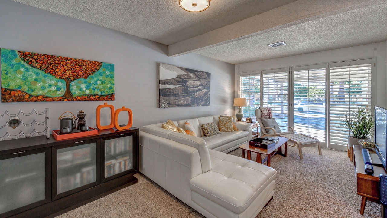 Photo of Livingroom in Rancho Mirage