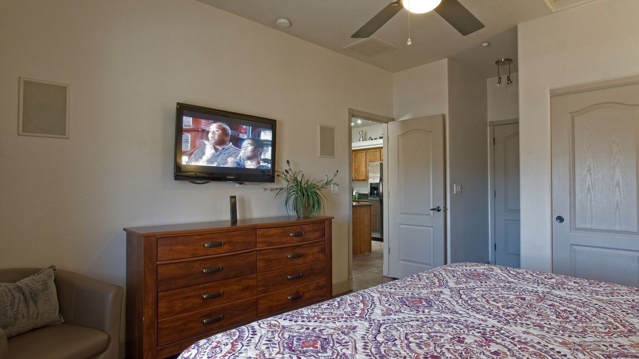 Photo of Bedroom in Lake Havasu City