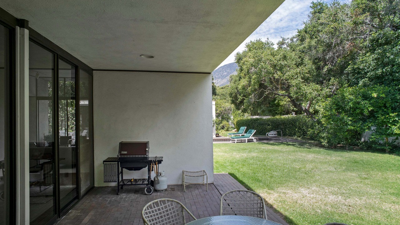 Photo of Outdoor in Golden Quadrangle