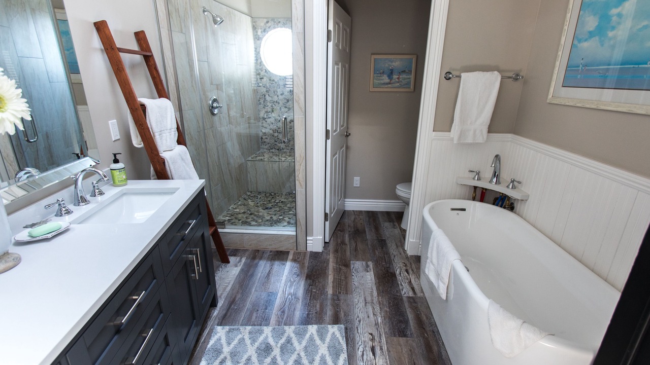 Photo of Bathroom in Cayucos