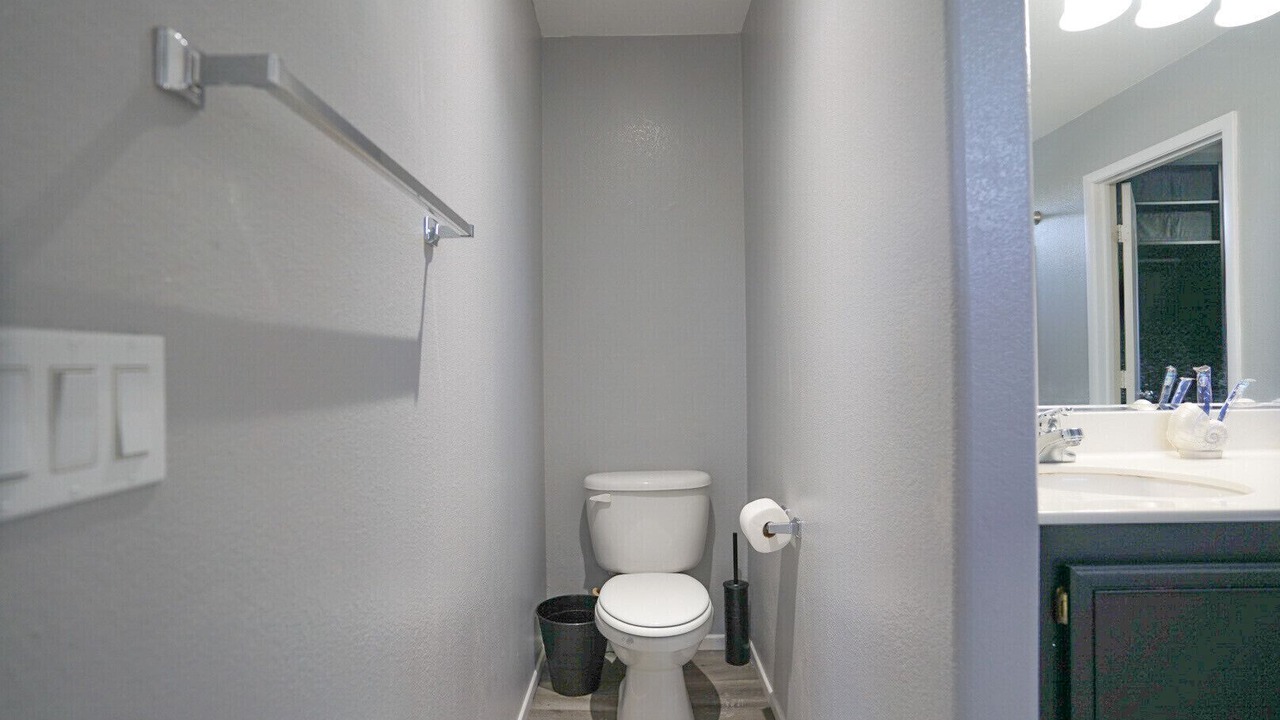 Photo of Bathroom in North Las Vegas