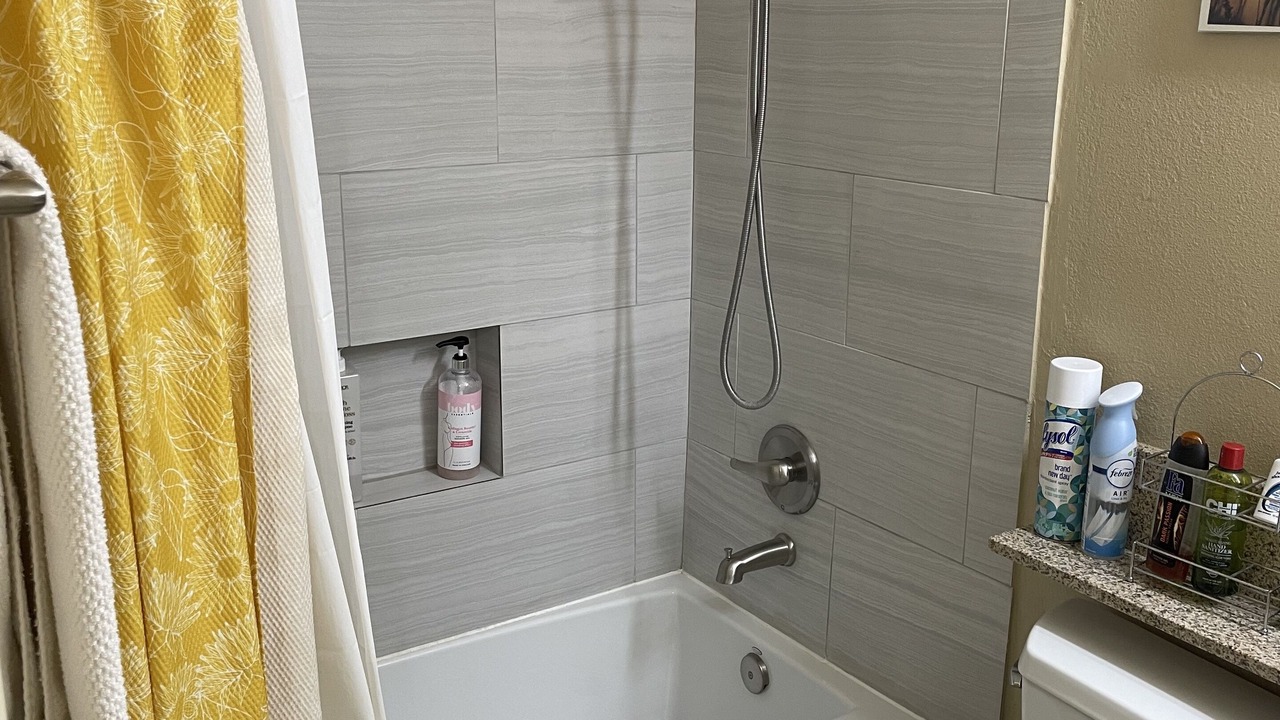 Photo of Bathroom in Green Valley North