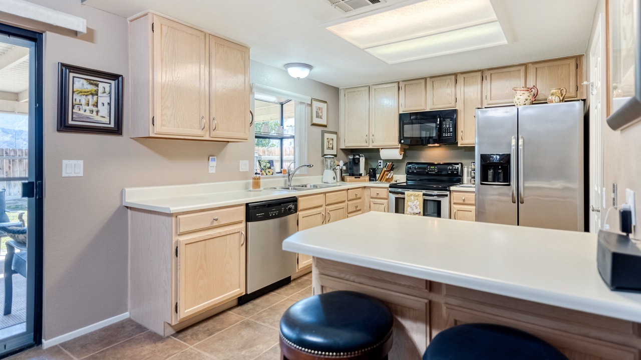 Photo of Kitchen in Desert Club Manor