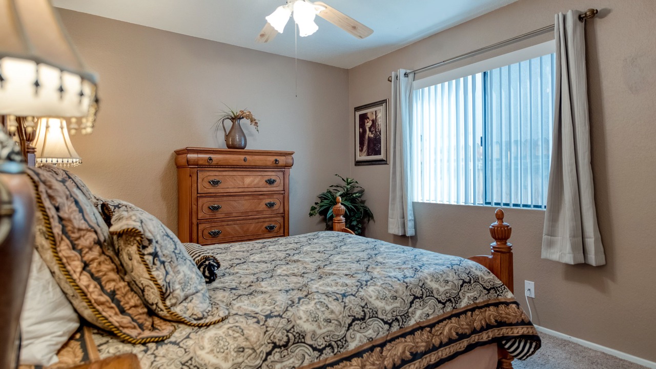 Photo of Bedroom in Desert Club Manor