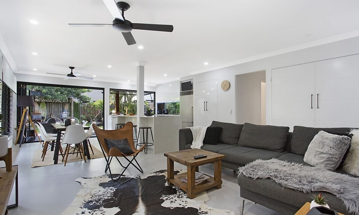 Photo of Livingroom in Mermaid Waters