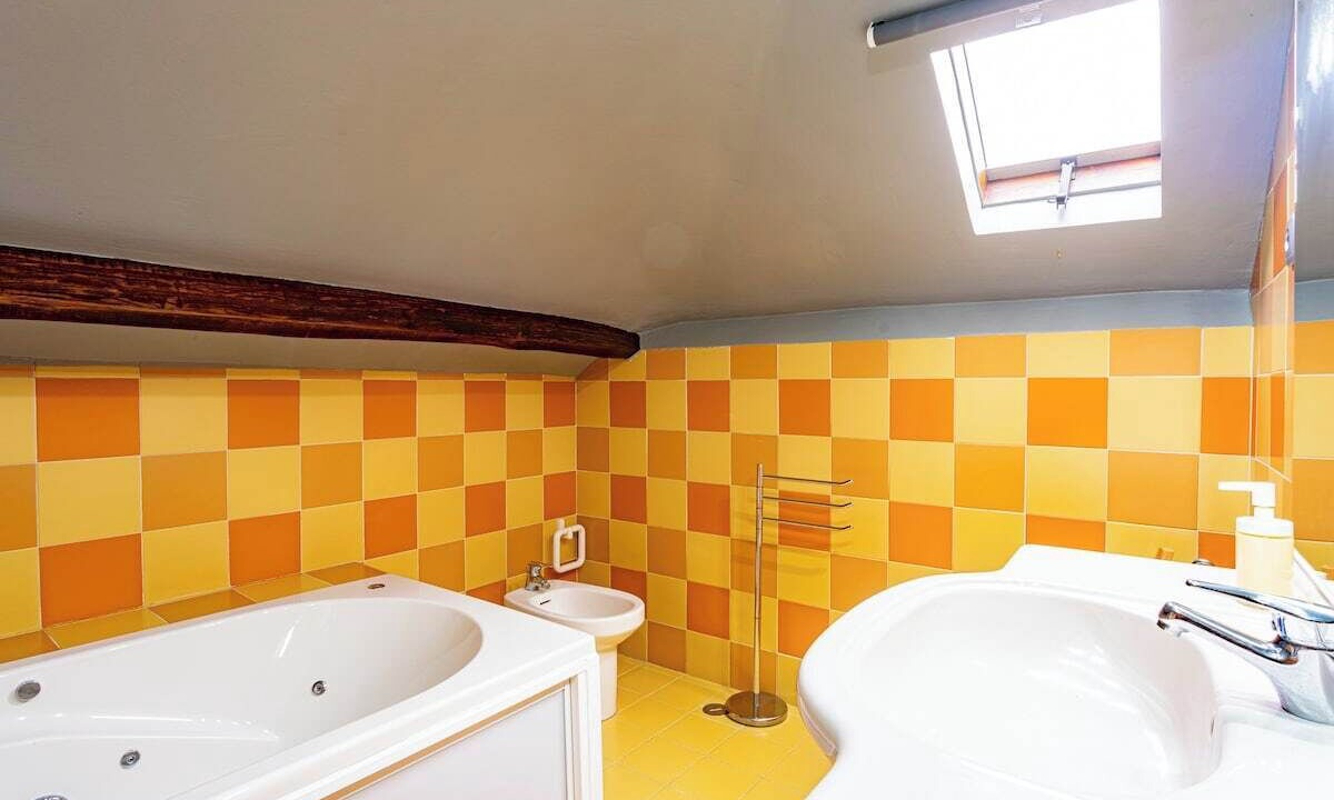 Photo of Bathroom in Charneca de Caparica e Sobreda