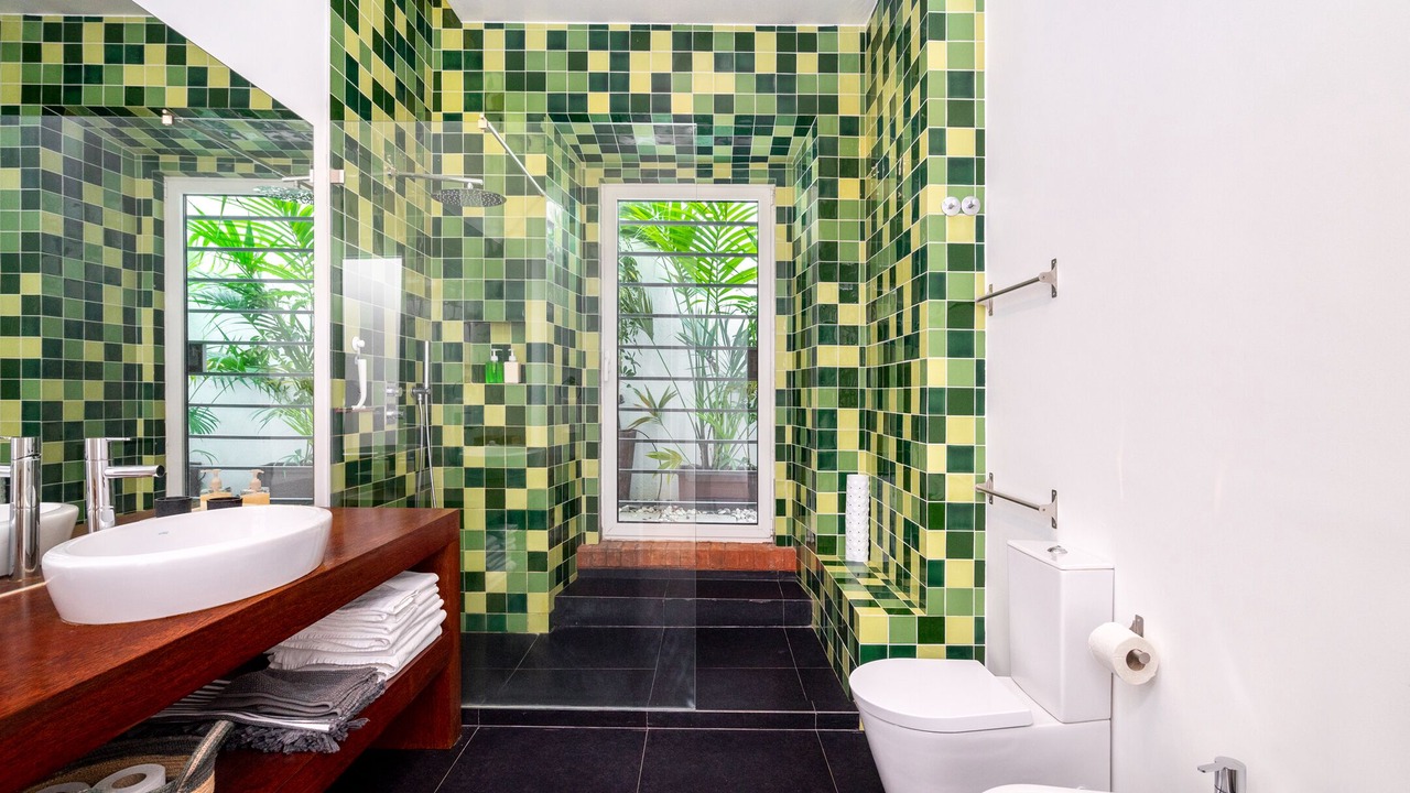 Photo of Bathroom in Estoril