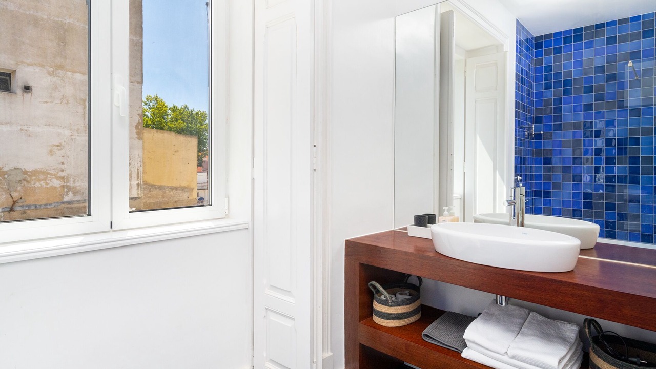 Photo of Bathroom in Estoril