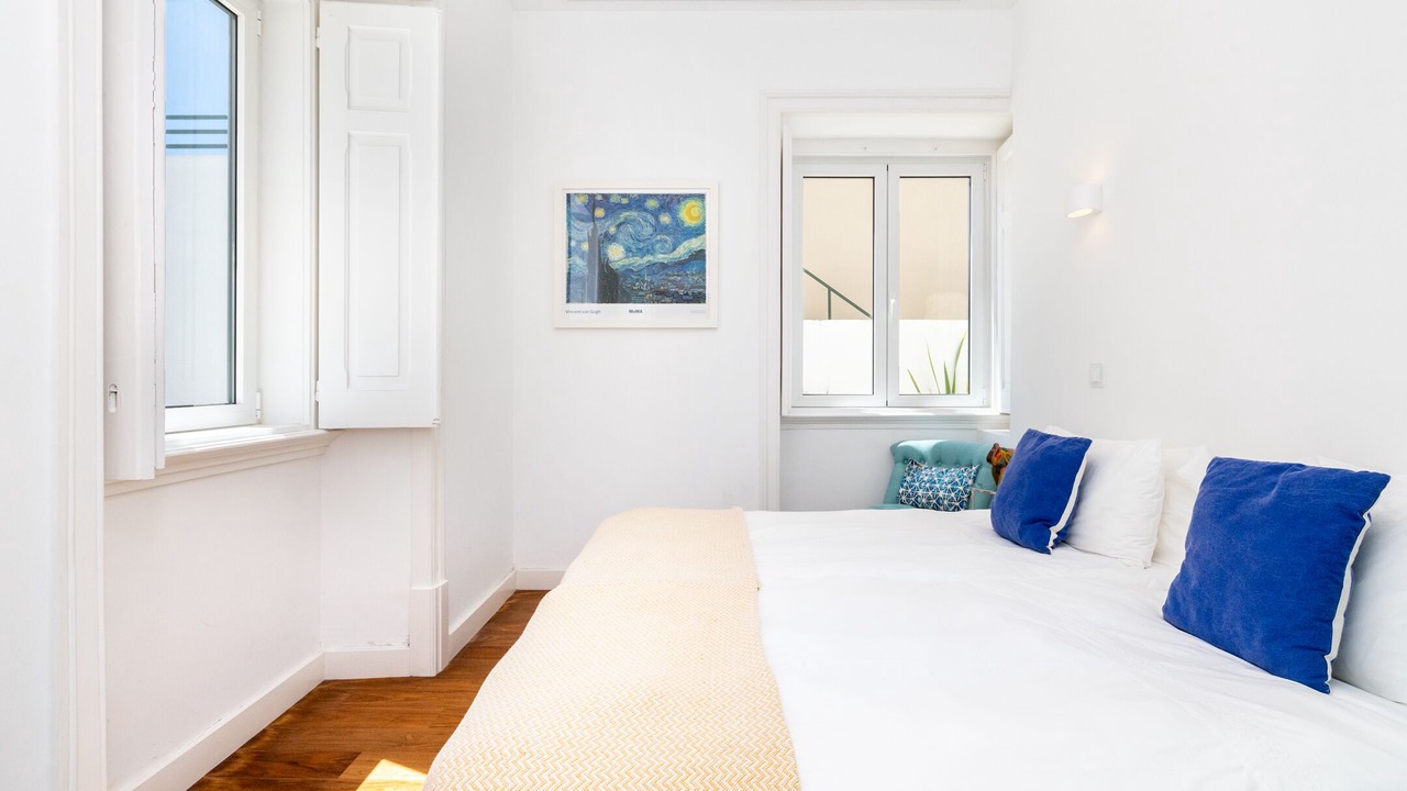 Photo of Bedroom in Estoril