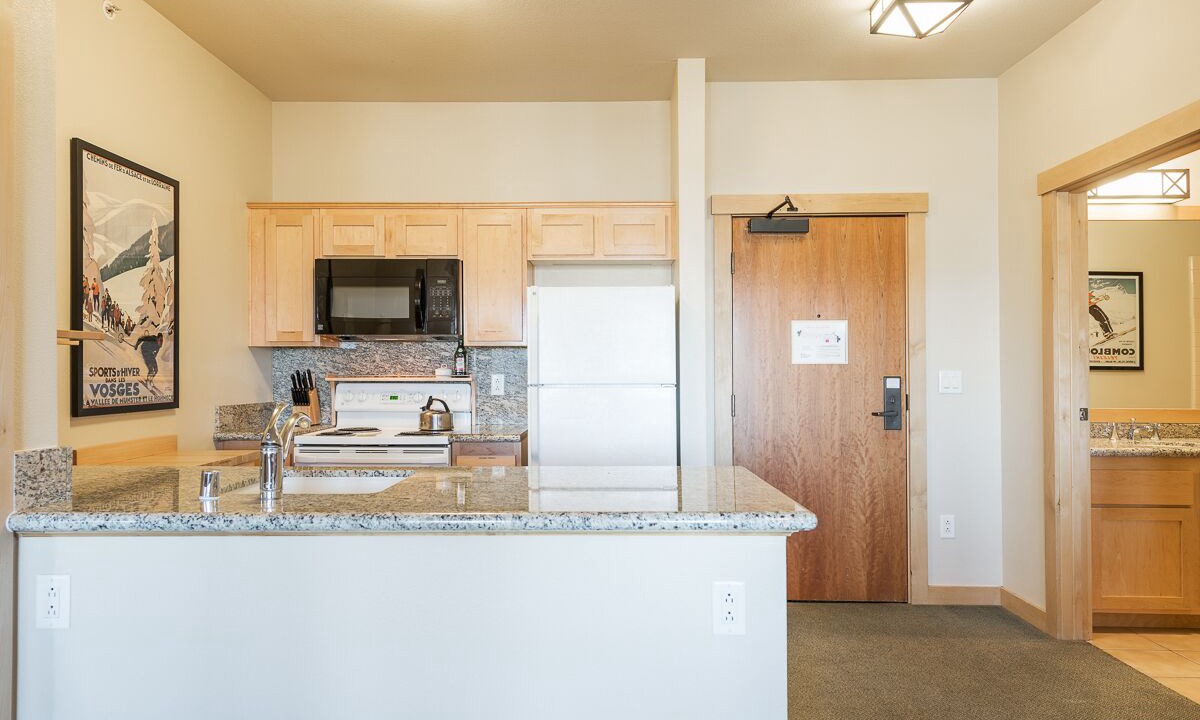 Photo of Kitchen in Mammoth Lakes