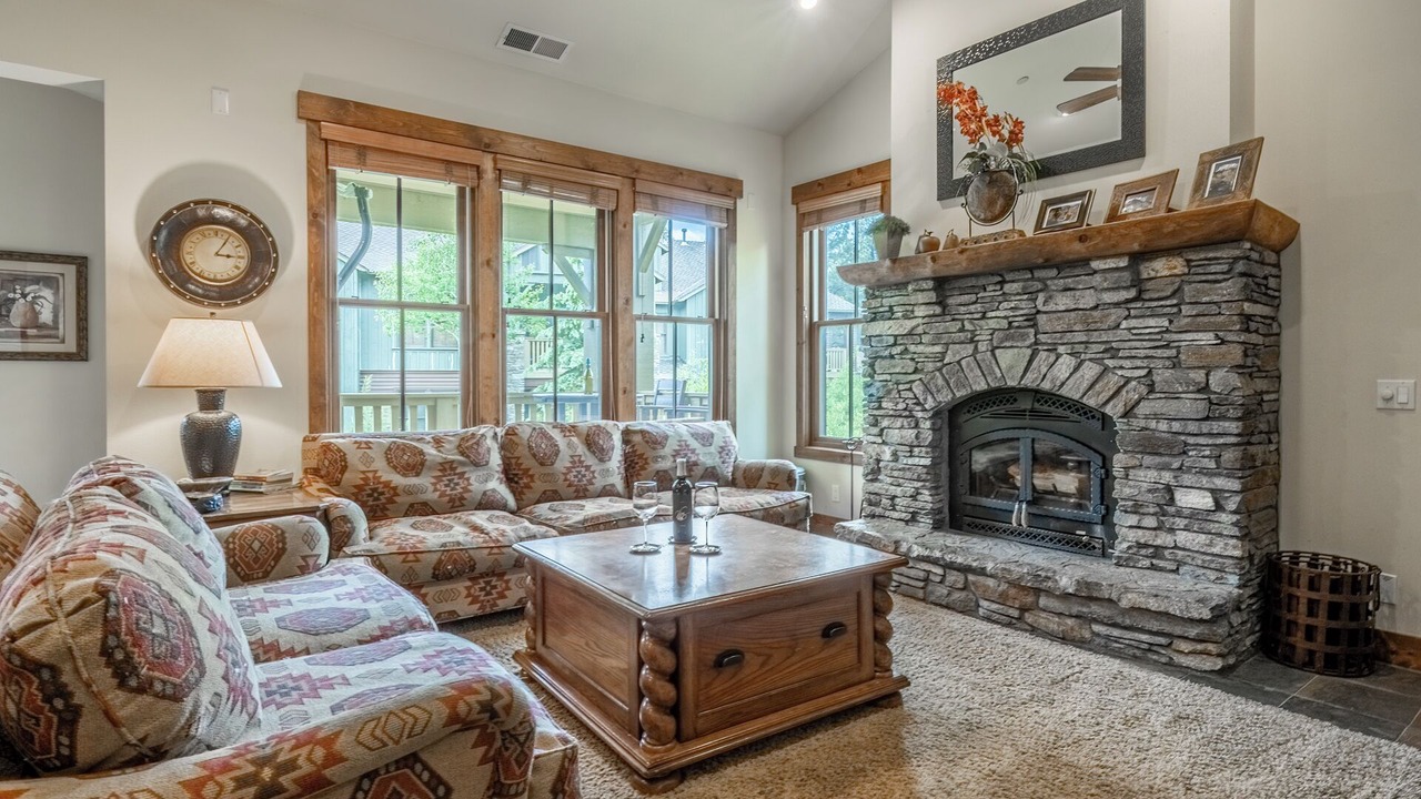 Photo of Livingroom in Mammoth Lakes