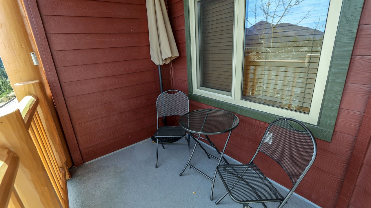 Photo of Patio Balcony in Mammoth Lakes