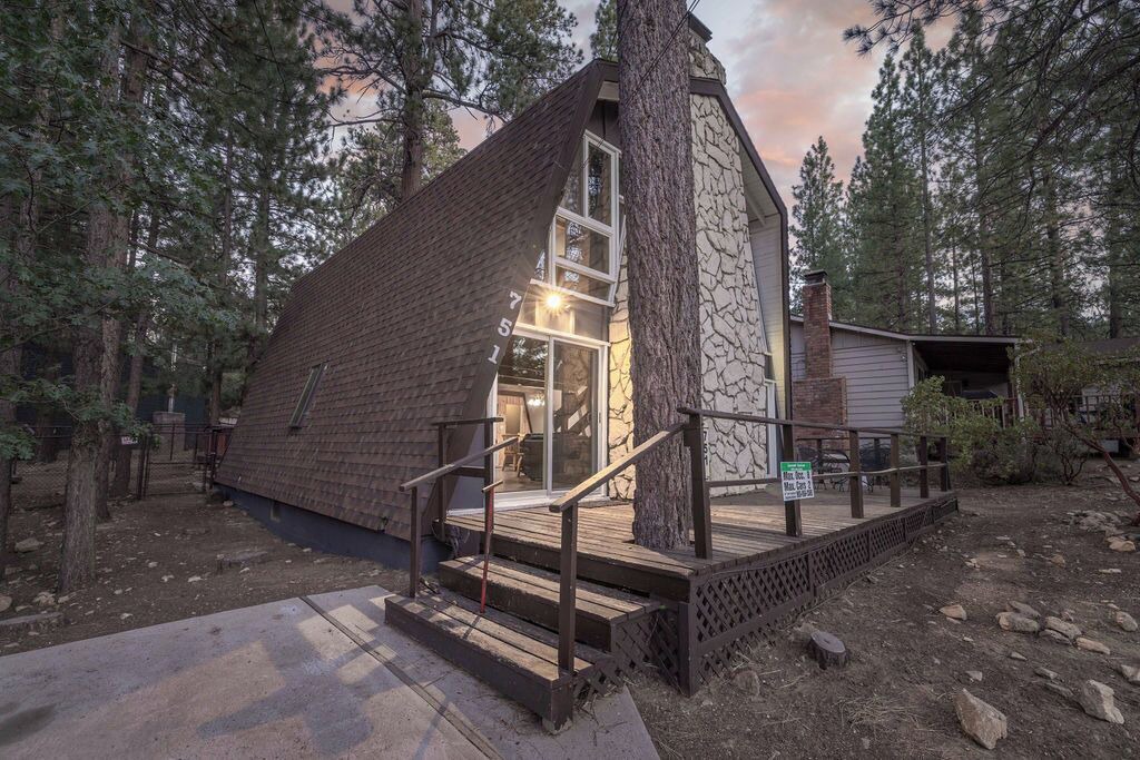 Photo of Outdoor in Summit Estates