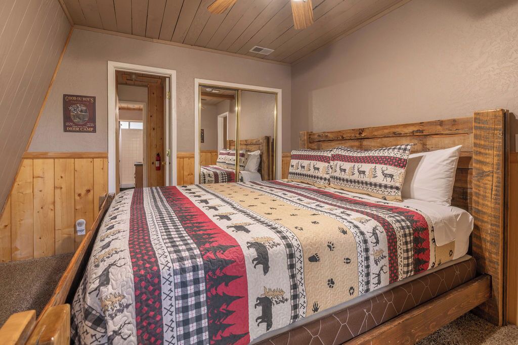 Photo of Bedroom in Summit Estates