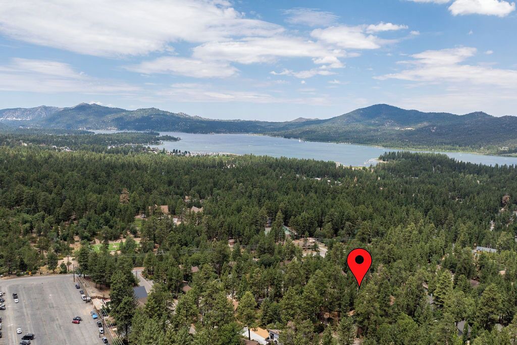 Photo of Outdoor in Summit Estates