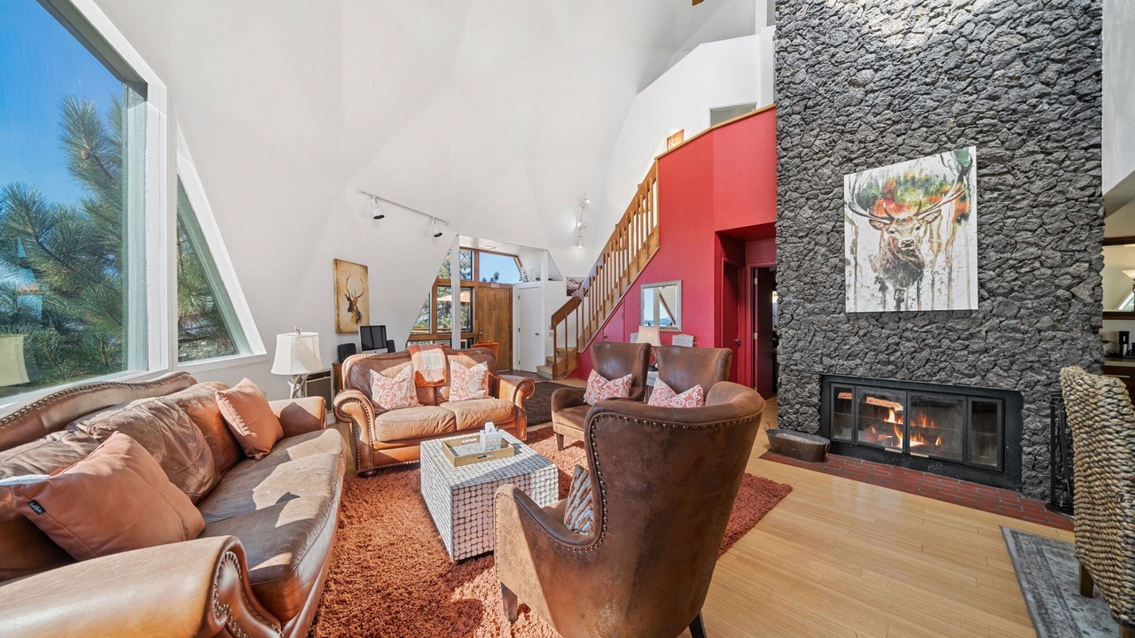 Photo of Livingroom in Idyllwild