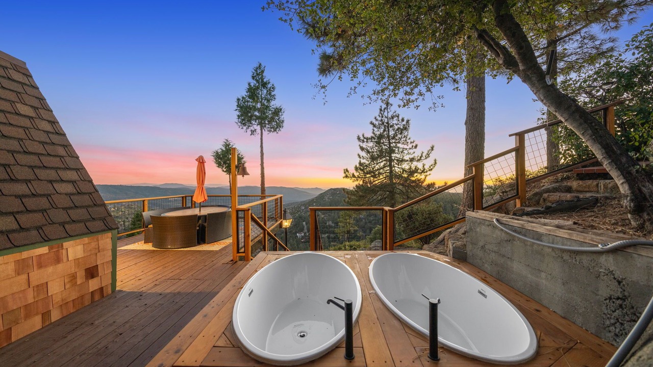 Photo of Patio Balcony in Idyllwild