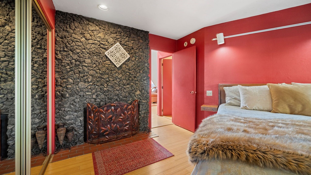 Photo of Bedroom in Idyllwild
