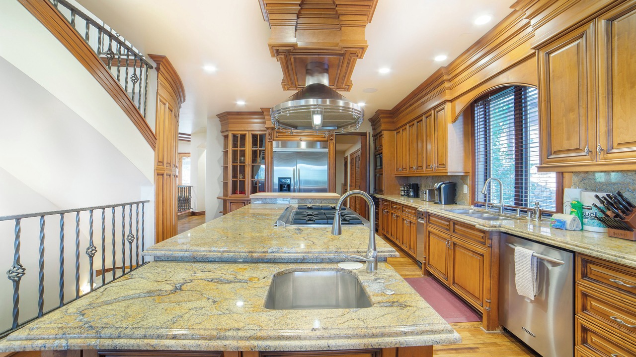 Photo of Kitchen in Mammoth Lakes
