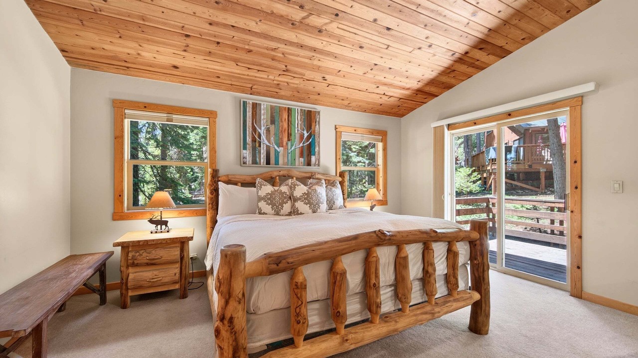 Photo of Bedroom in Homewood