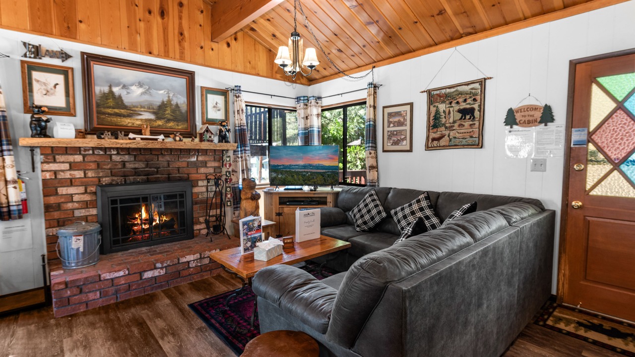 Photo of Livingroom in Big Bear Lake