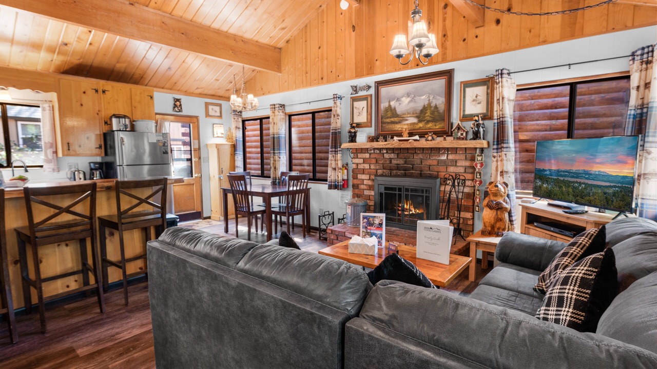 Photo of Livingroom in Big Bear Lake