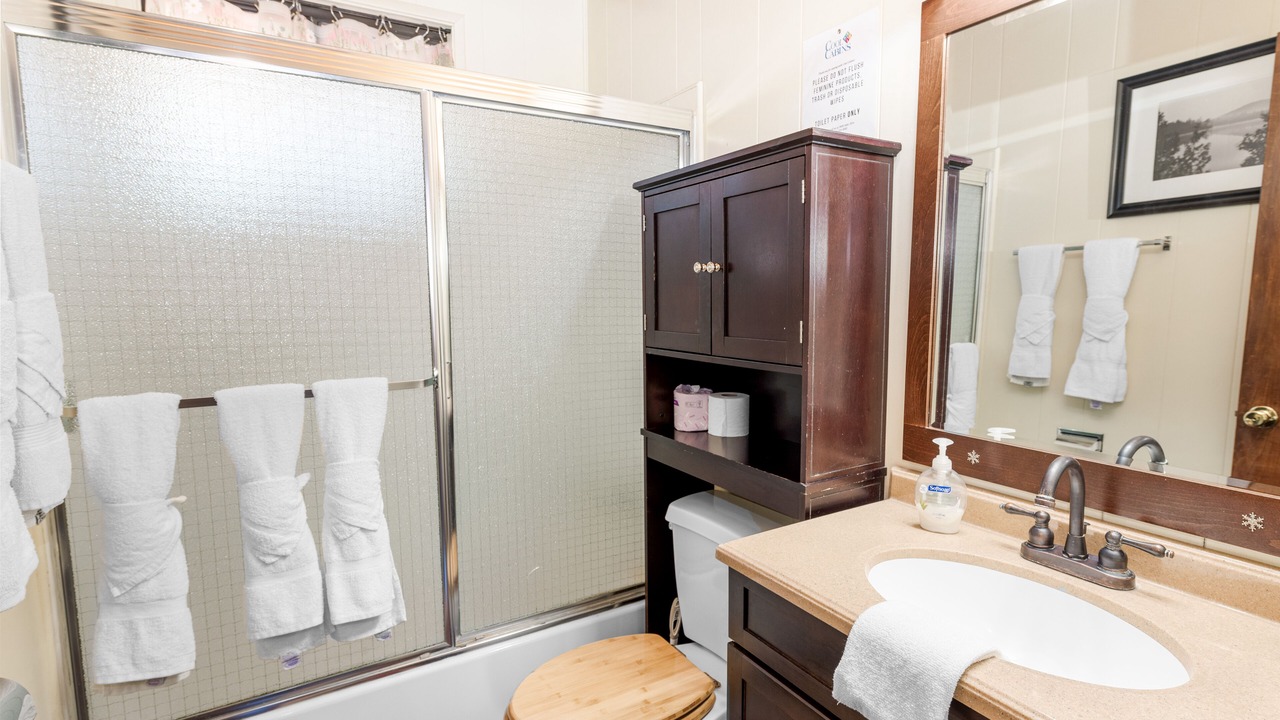 Photo of Bathroom in Big Bear Lake