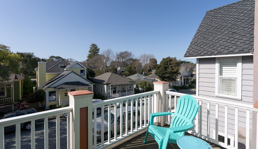 Photo of Patio Balcony in Pacific Grove