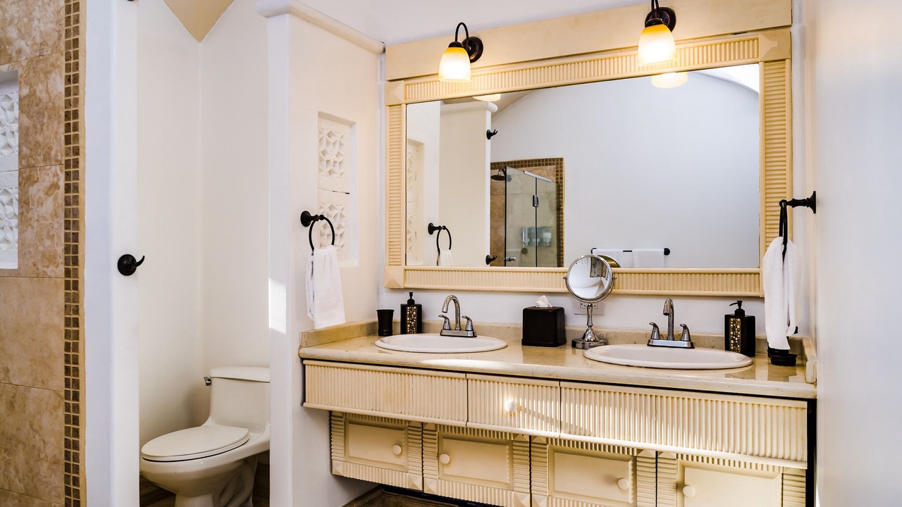 Photo of Bathroom in Playa Langosta