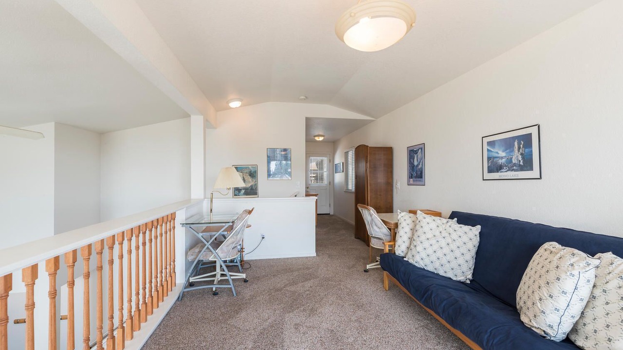Photo of Livingroom in Marine Terrace
