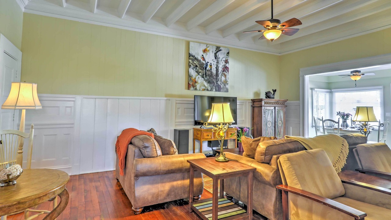 Photo of Bedroom in Carpinteria